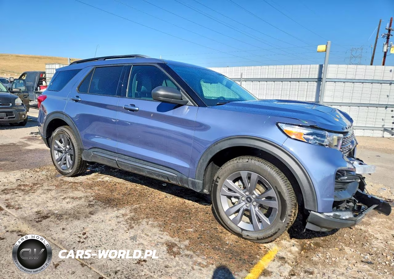 2021 Ford Explorer Xlt VIN:1FMSK8DH1MGA62159 - 4