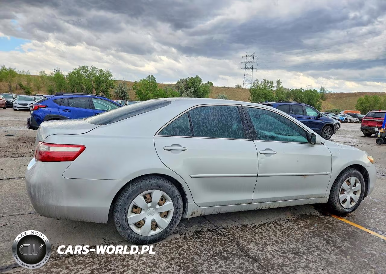 2009 Toyota Camry Le VIN:4T1BE46K39U830919 - 3