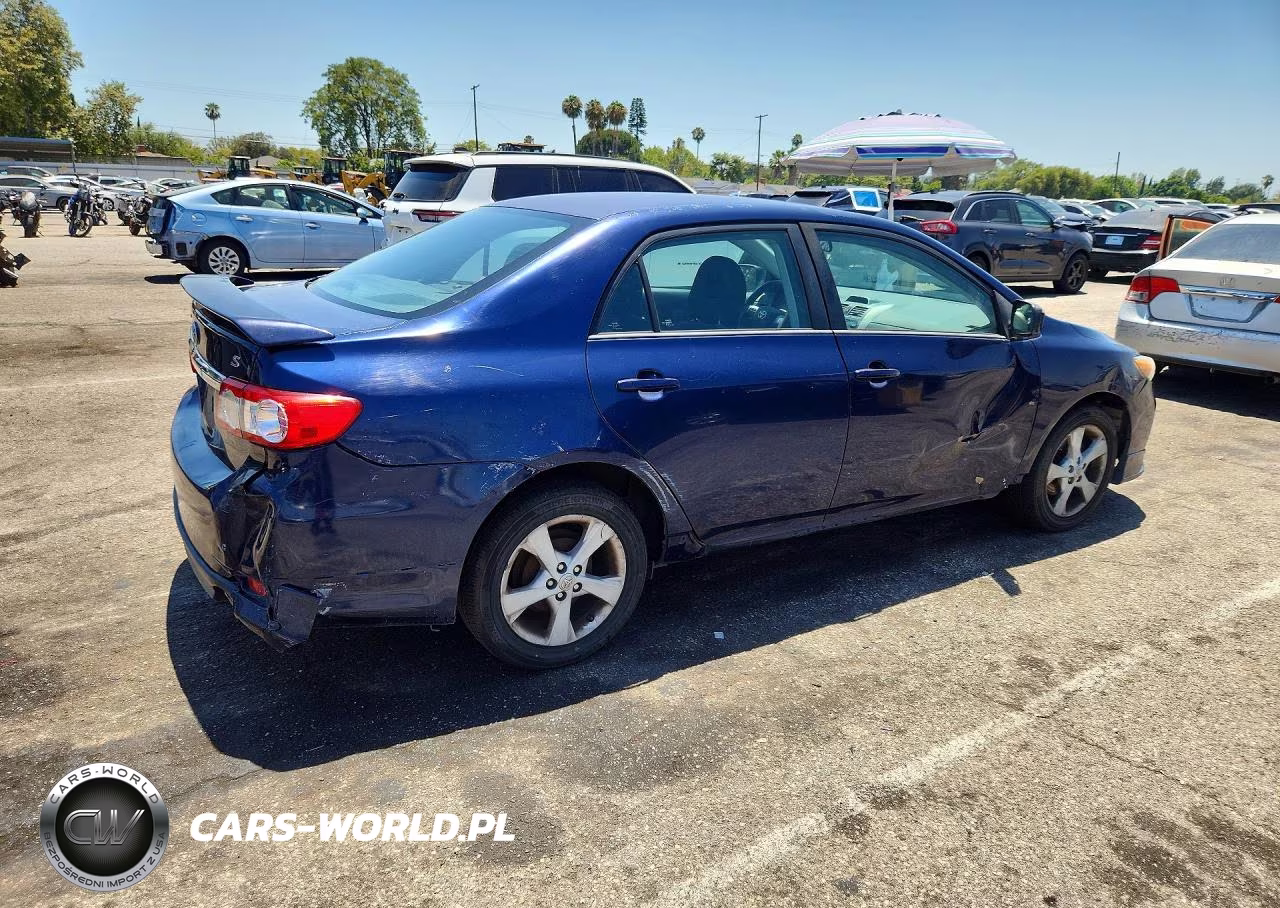 2013 Toyota Corolla Base VIN:5YFBU4EE2DP201399 - 3