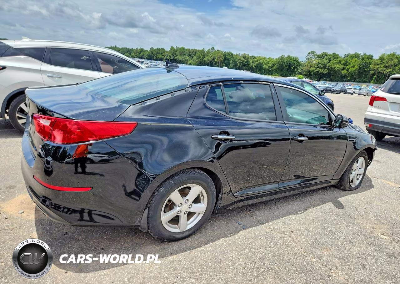 2015 Kia Optima Lx VIN:5XXGM4A72FG419688 - 3