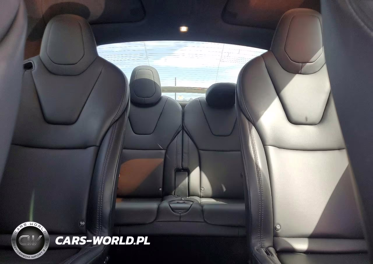 2018 Tesla Model X VIN:5YJXCBE29JF101973 - 10