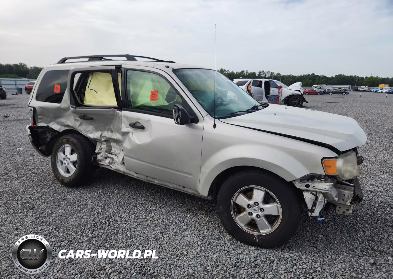 2009 Ford Escape Xls VIN:1FMCU02749KC80482 - 4