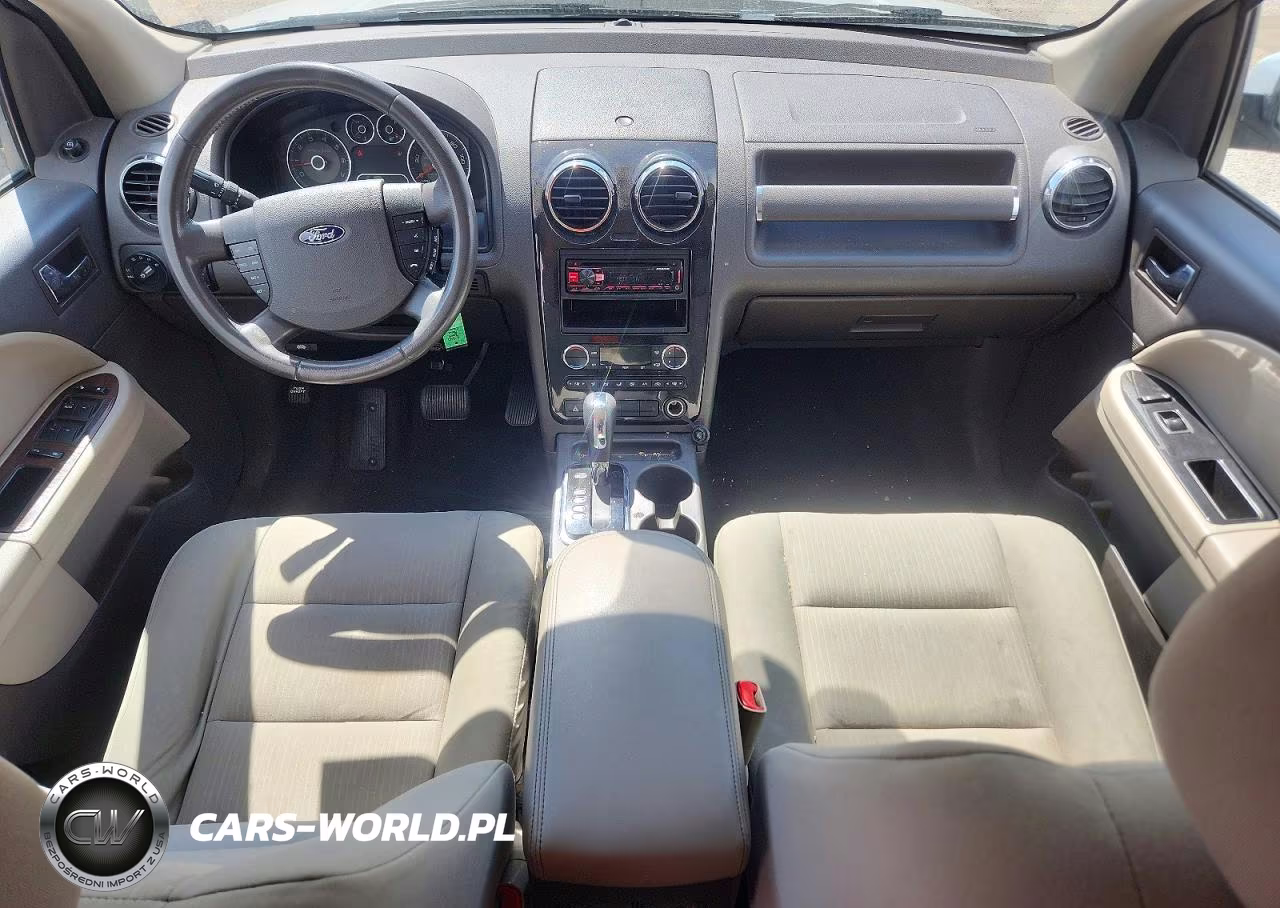 FORD TAURUS X S VIN:1FMDK02W69GA04132 - 8