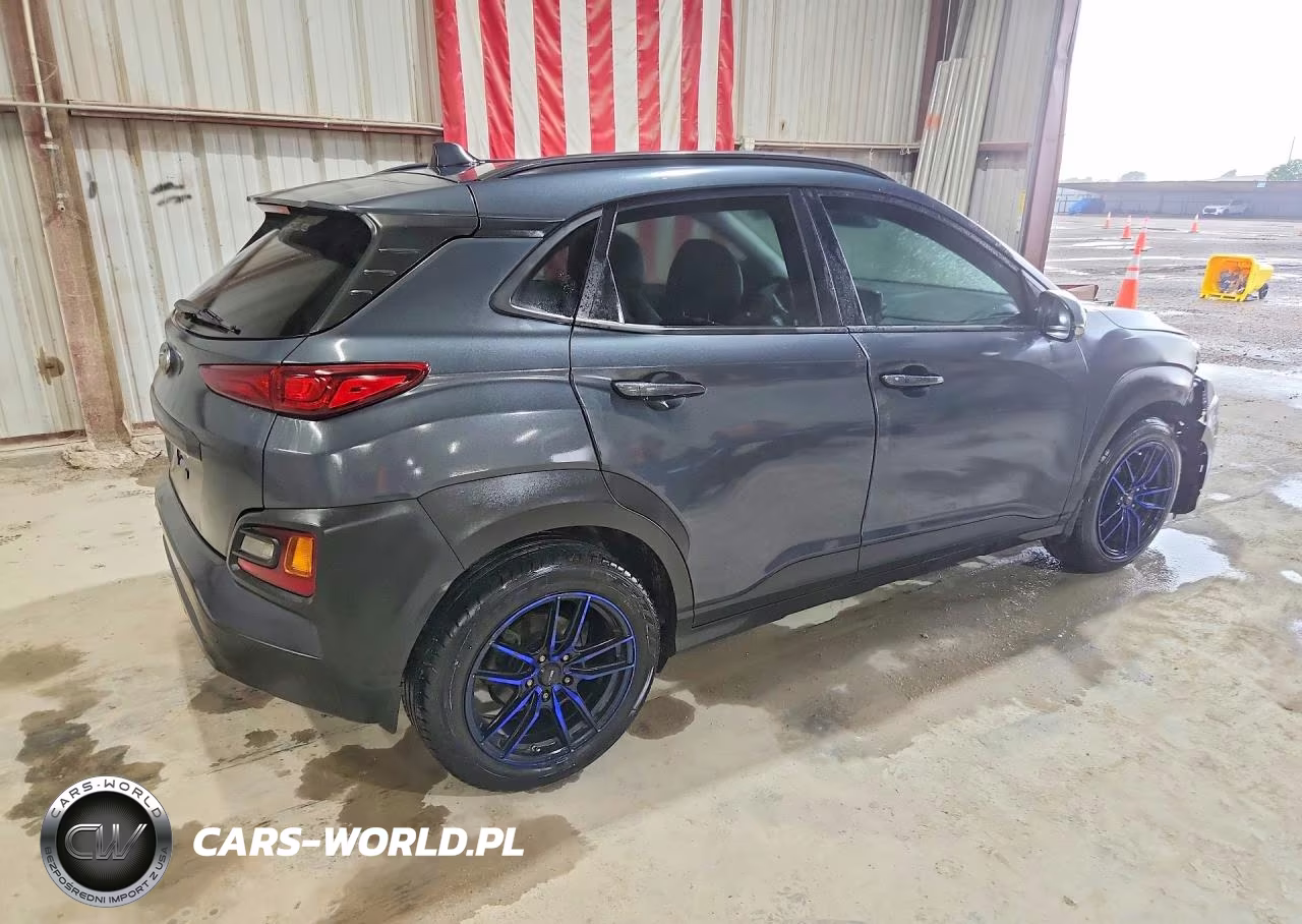 2018 Hyundai Kona Sel VIN:KM8K62AA1JU099637 - 3
