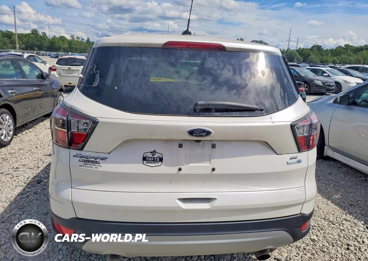 2017 Ford Escape Se VIN:1FMCU9GDXHUB11587 - 6