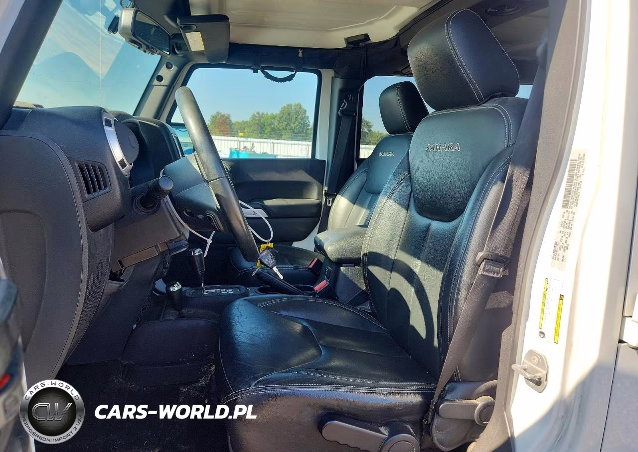 2016 Jeep Wrangler Unlimited Sahara VIN:1C4BJWEG7GL154146 - 7