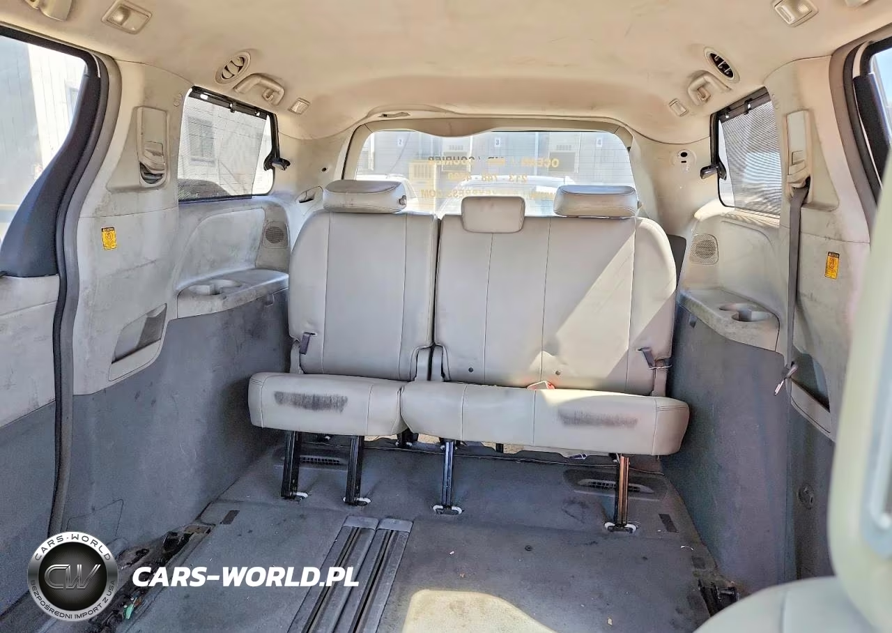 2011 Toyota Sienna Xle 8-Passenger VIN:5TDYK3DC7BS021513 - 10