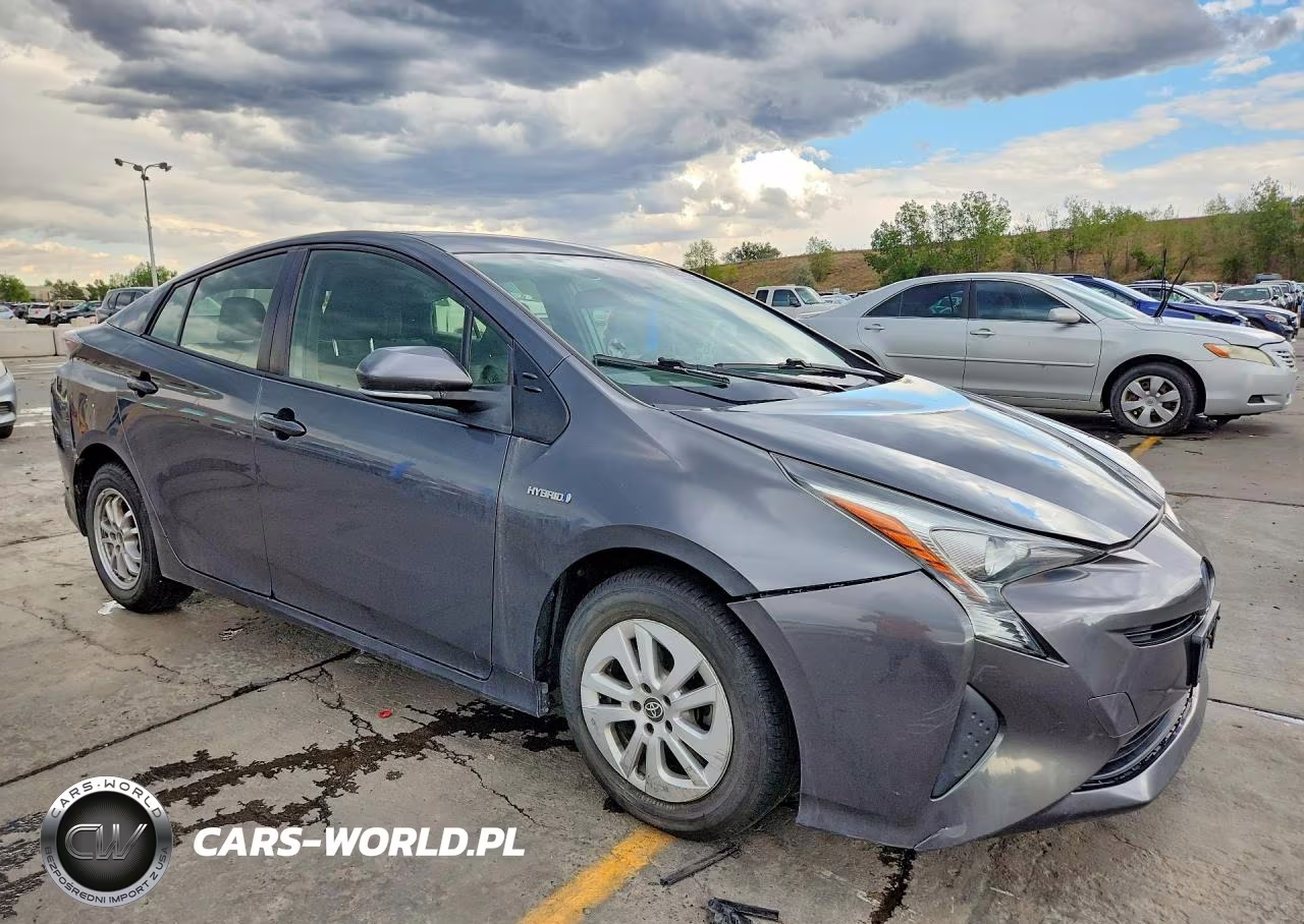 2017 Toyota Prius One VIN:JTDKBRFU8H3045604 - 4