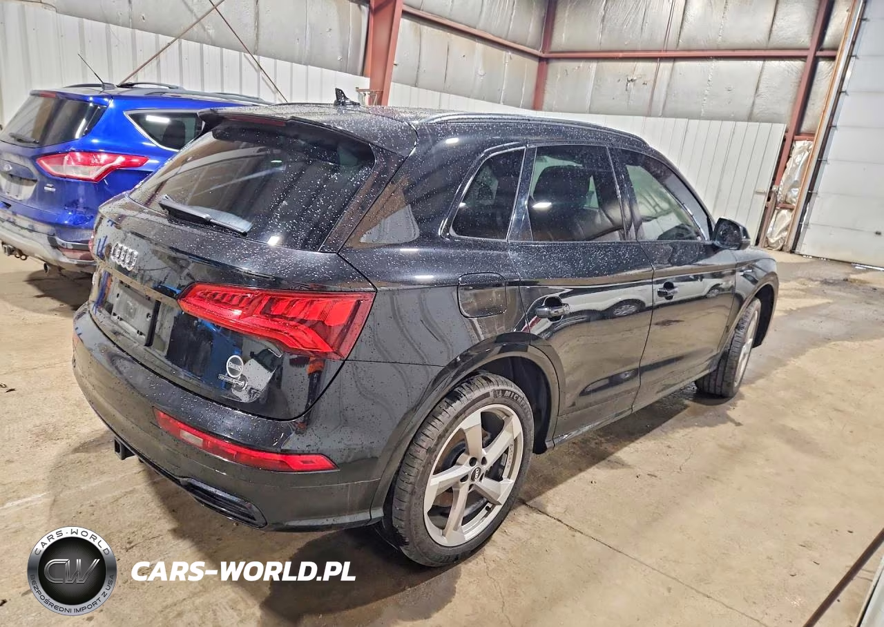 2020 Audi Q5 Titanium Premium Plus VIN:WA1ENAFY9L2076491 - 3