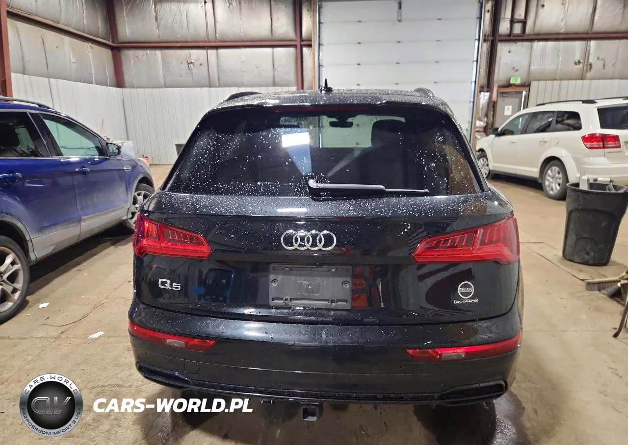 2020 Audi Q5 Titanium Premium Plus VIN:WA1ENAFY9L2076491 - 6