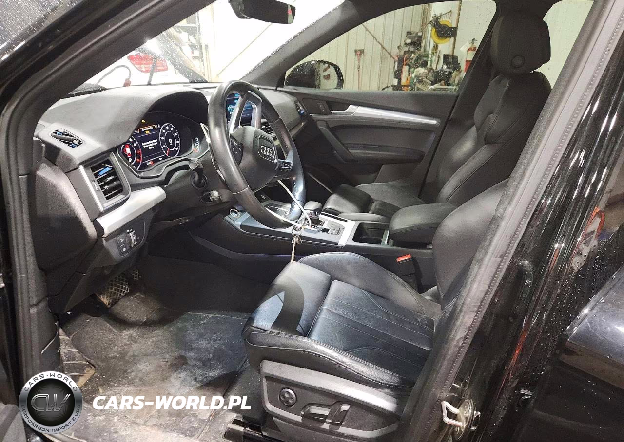 2020 Audi Q5 Titanium Premium Plus VIN:WA1ENAFY9L2076491 - 7