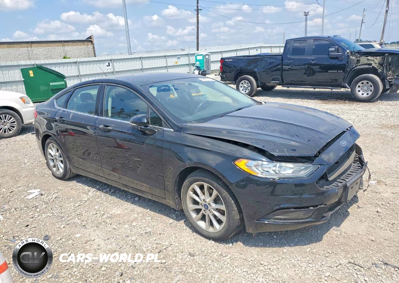 2017 Ford Fusion Se VIN:3FA6P0HD4HR174412 - 4