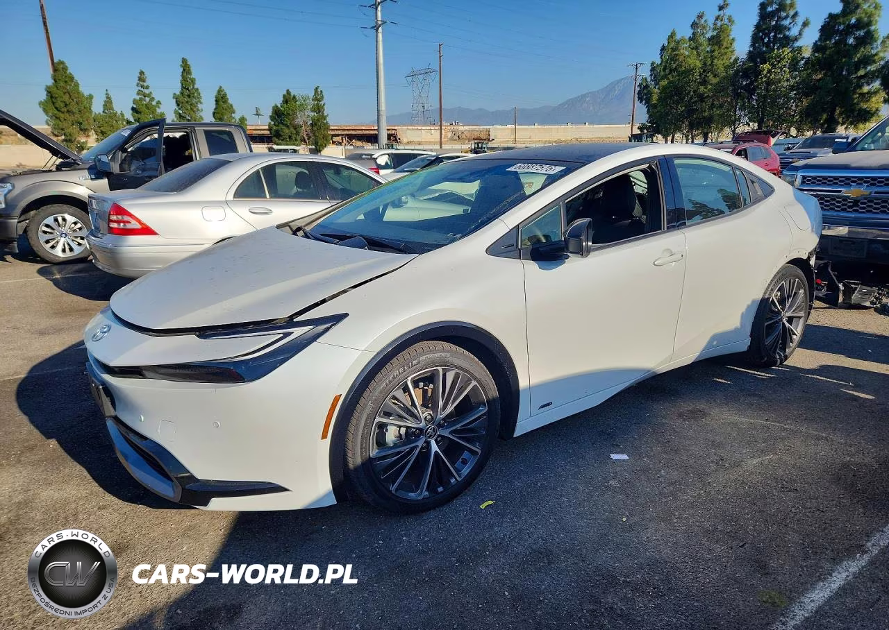 2023 Toyota Prius Xle – zdjęcie 1 z 13