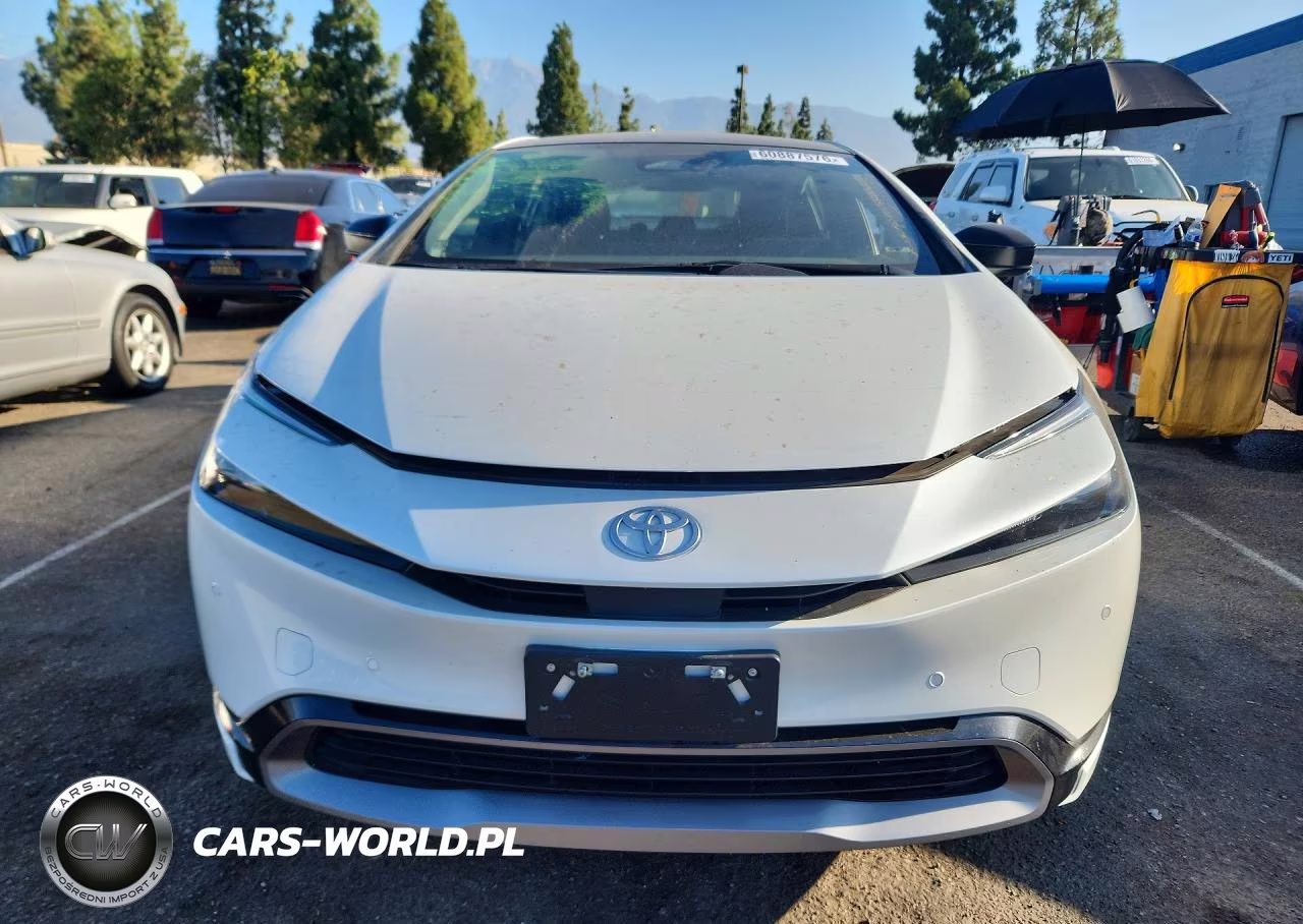 2023 Toyota Prius Xle VIN:JTDADABU7P3005039 - 5