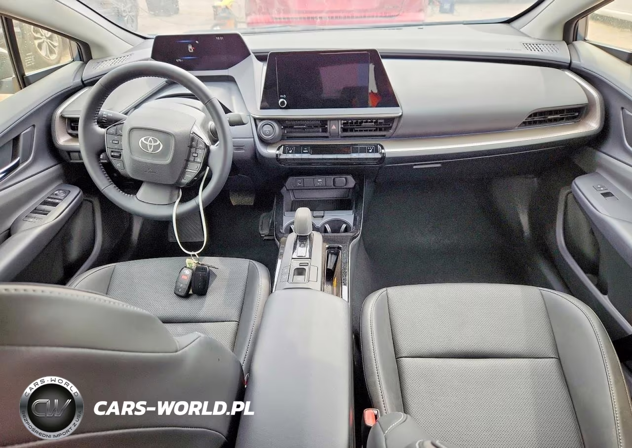 2026 Toyota Prius Xle VIN:JTDACAAUXT3082339 - 8