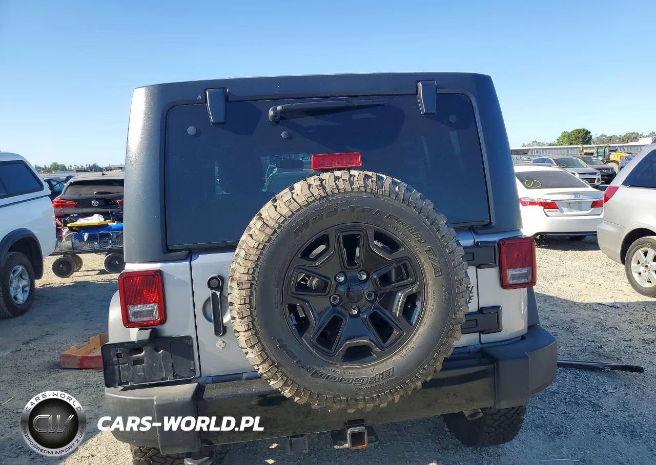 2016 Jeep Wrangler Unlimited Sport VIN:1C4BJWDG0GL224538 - 6