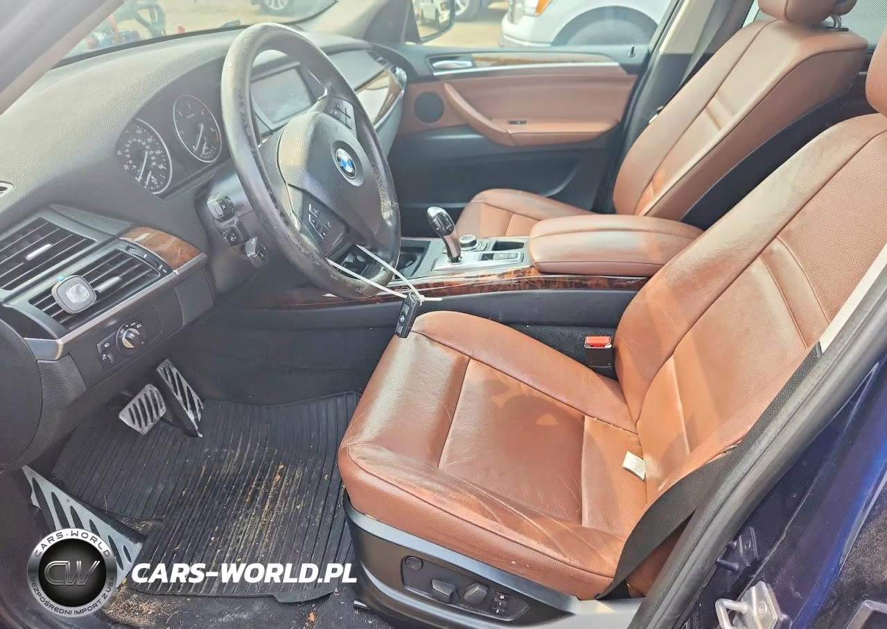 2012 BMW X5 xDrive35D VIN:5UXZW0C53CL667630 - 7