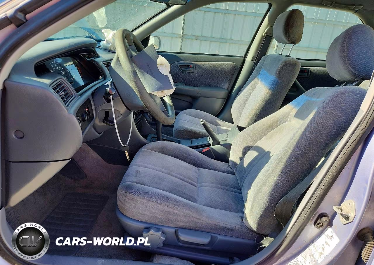 1998 Toyota Camry Le VIN:JT2BG22K4W0104541 - 7