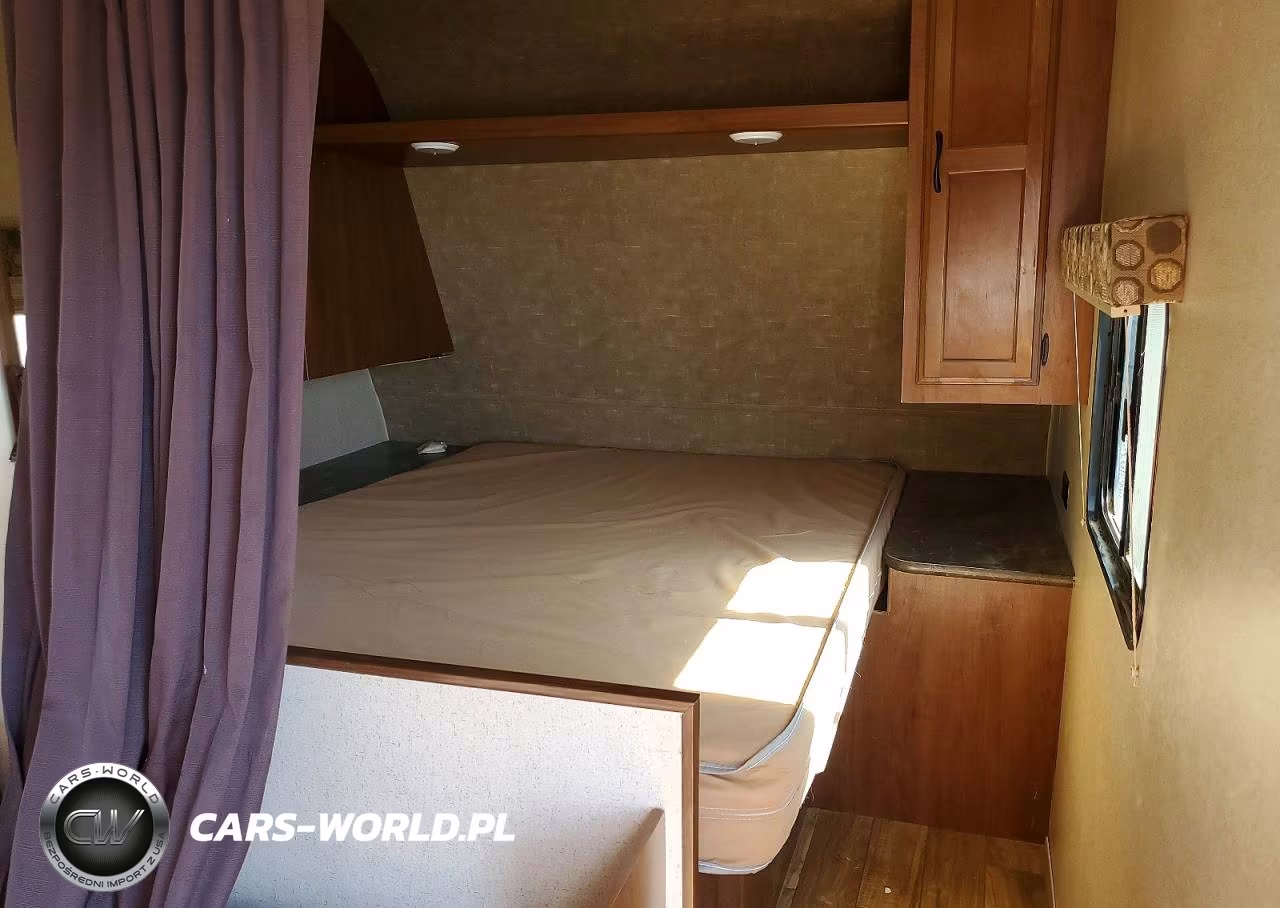 2016 Jayco Jay Flight Slx Camper VIN:1UJBJ0BN2G77V0130 - 5