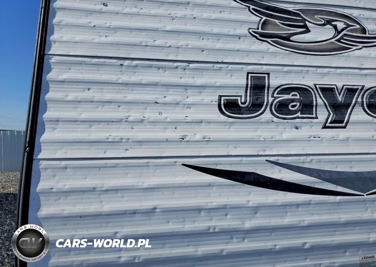 2016 Jayco Jay Flight Slx Camper VIN:1UJBJ0BN2G77V0130 - 9