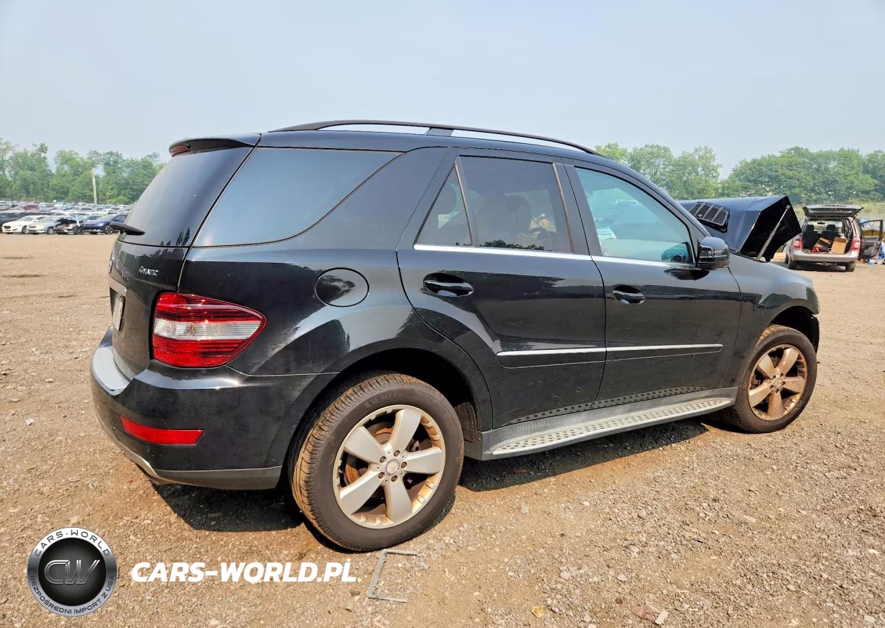 2011 Mercedes-Benz Ml 350 4Matic VIN:4JGBB8GBXBA709035 - 3