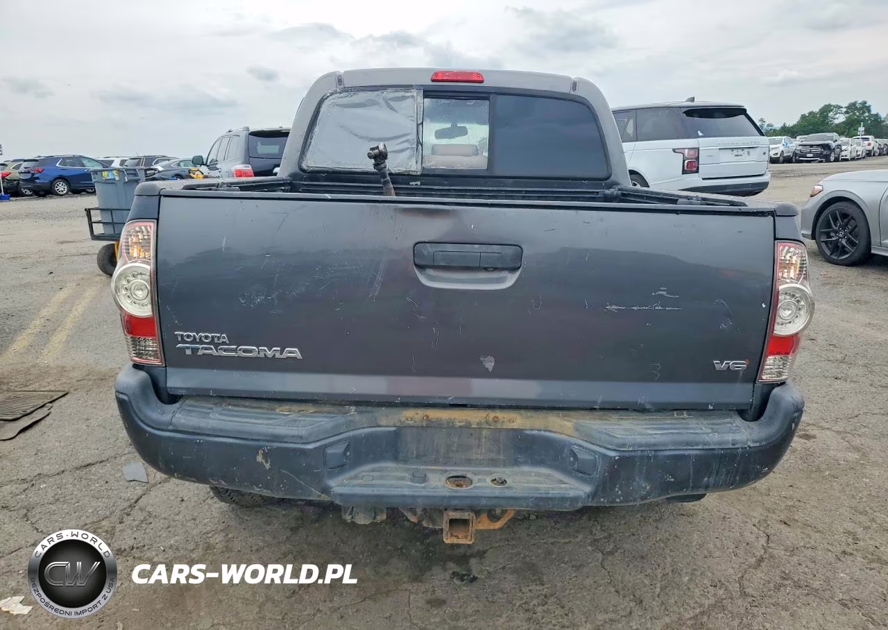 2013 Toyota Tacoma Double Cab VIN:3TMLU4EN0DM110840 - 6