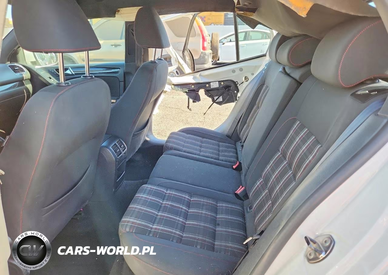 2012 Volkswagen Gti VIN:WVWGD7AJ9CW015195 - 10