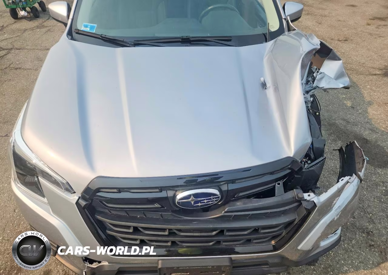 2023 Subaru Forester Premium VIN:JF2SKAEC4PH454762 - 12