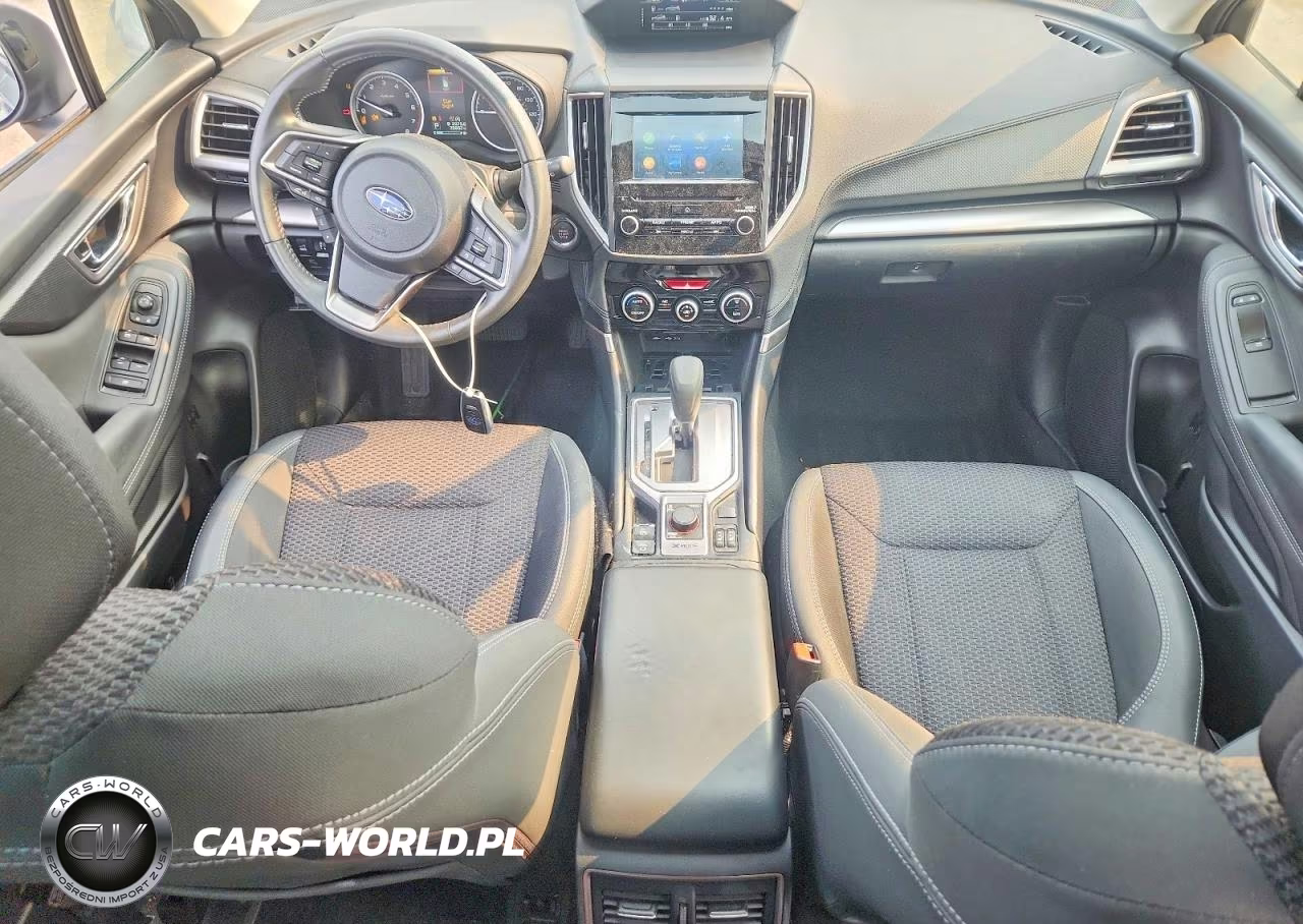 2023 Subaru Forester Premium VIN:JF2SKAEC4PH454762 - 8