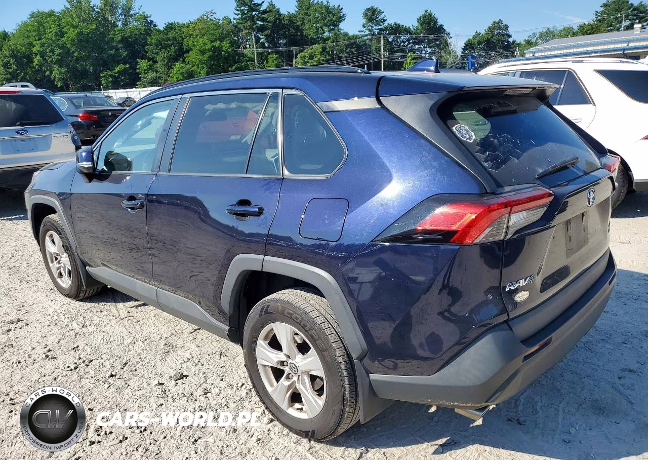 2021 Toyota Rav4 Xle VIN:2T3P1RFV3MW167683 - 2