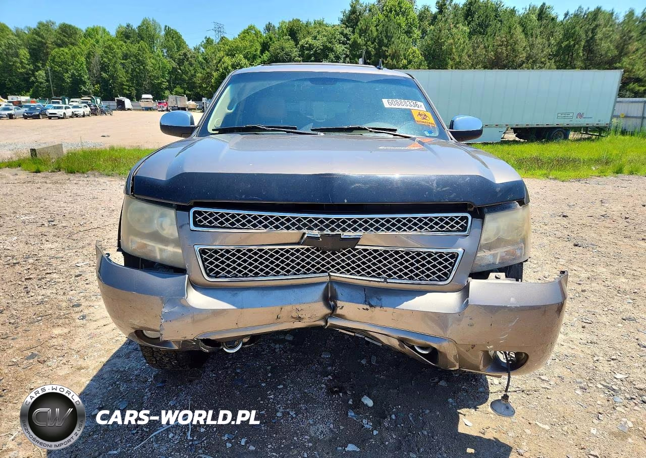 2011 Chevrolet Suburban K1500 Ltz VIN:1GNSKKE30BR296466 - 5