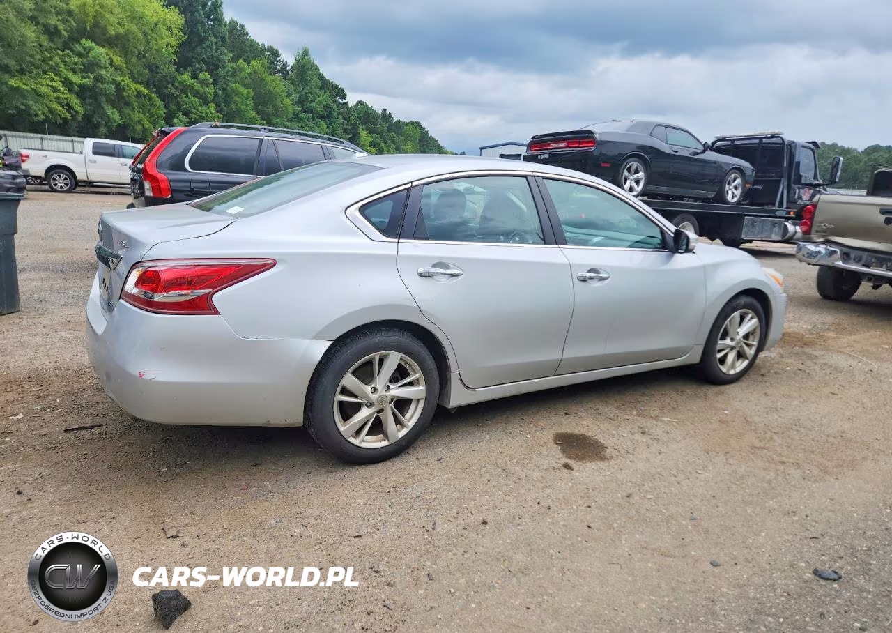 2013 Nissan Altima 2.5 VIN:1N4AL3AP4DN403924 - 3
