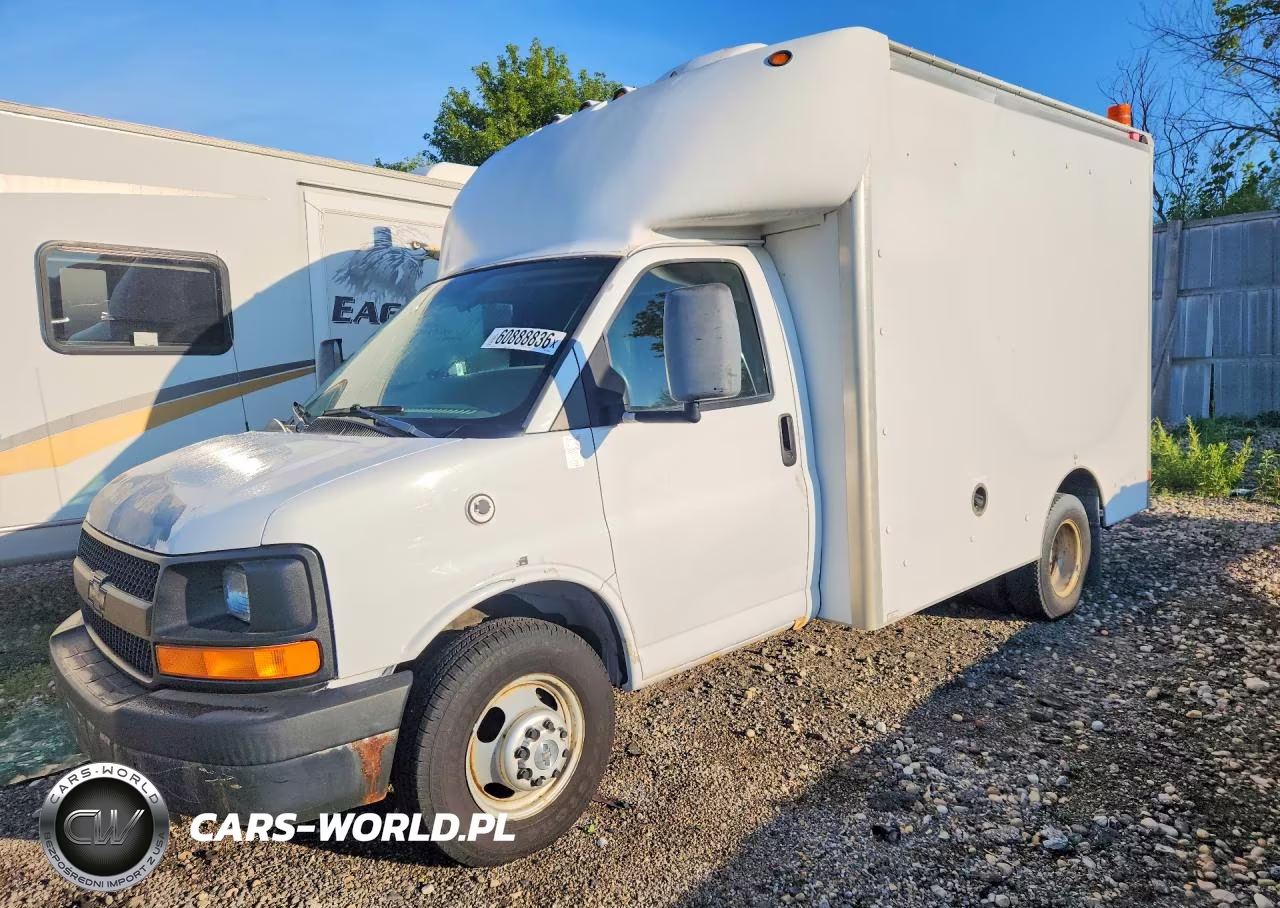 2006 Chevrolet Express Delivery Truck