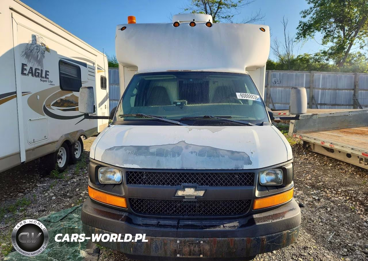 2006 Chevrolet Express Delivery Truck VIN:1GBJG31U961219663 - 5