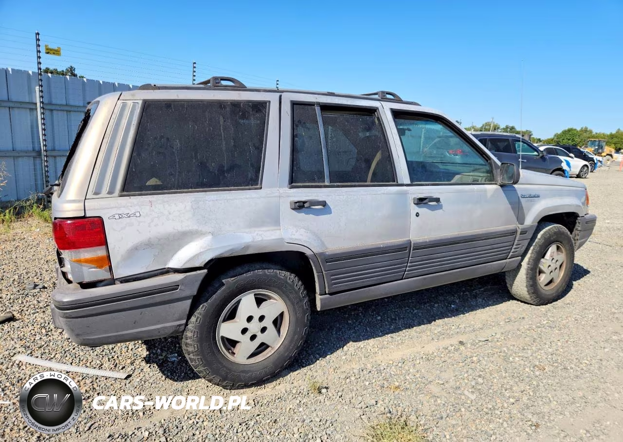 1995 Jeep Grand Cherokee Laredo VIN:1J4GZ58S5SC638375 - 3
