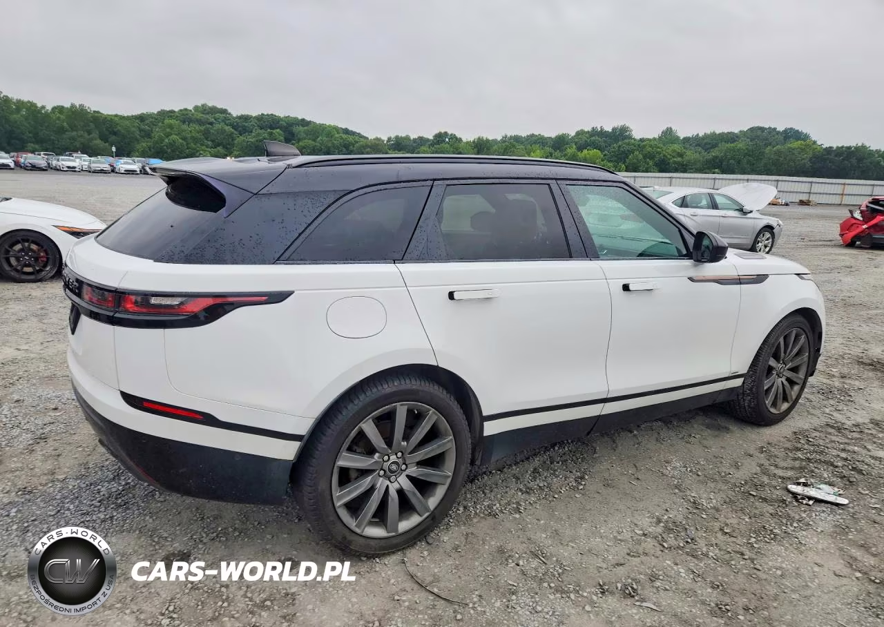 2018 Land Rover Range Rover Velar R-Dynamic Hse VIN:SALYM2RV6JA734311 - 3