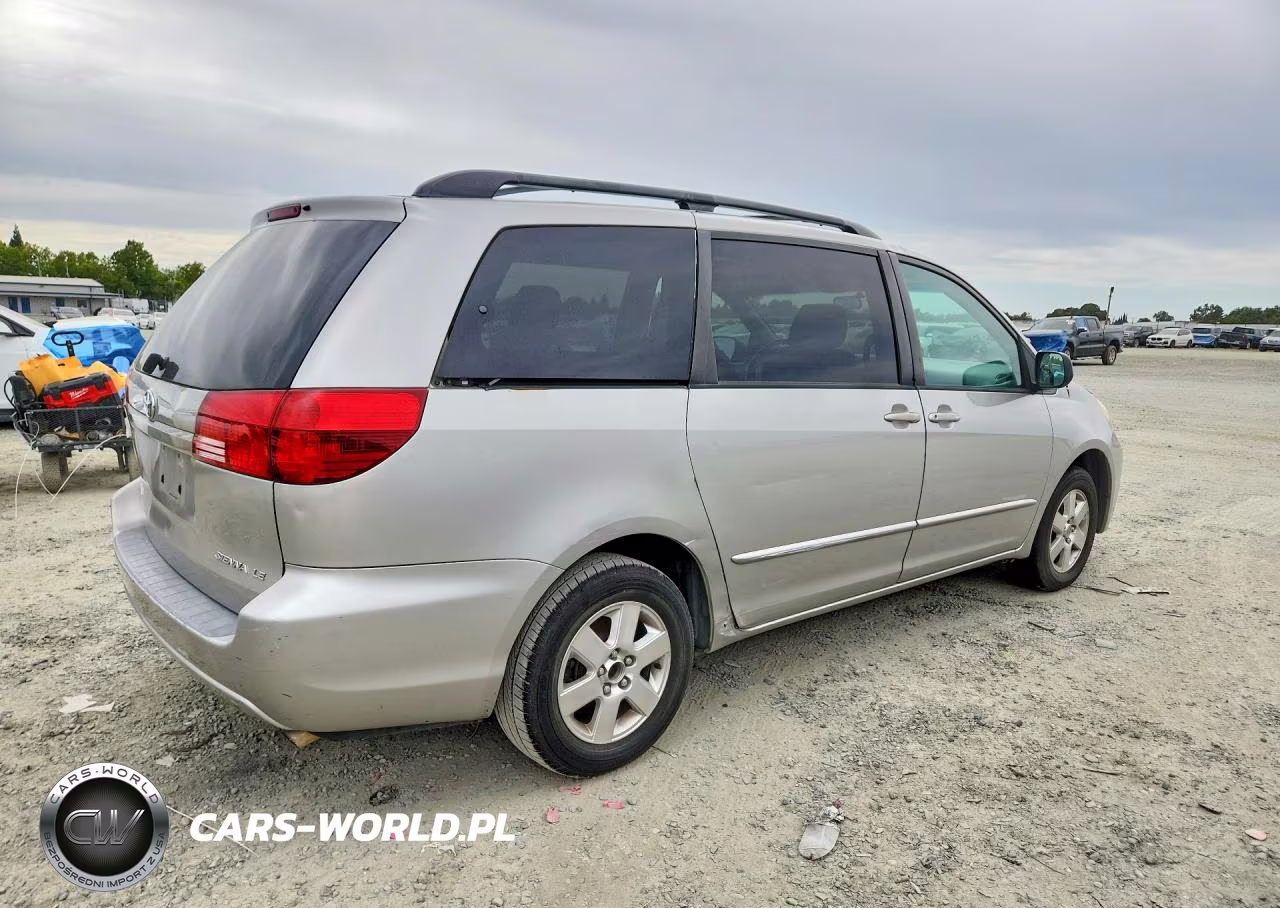 2004 Toyota Sienna Le 7 Passenger VIN:5TDZA23C64S114982 - 3