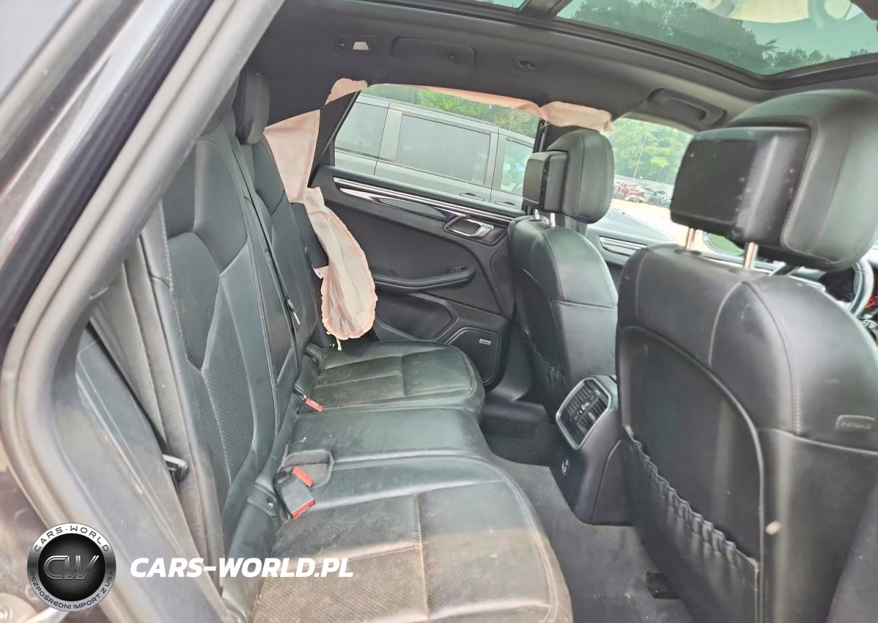 2021 Porsche Macan VIN:WP1AA2A55MLB12996 - 11