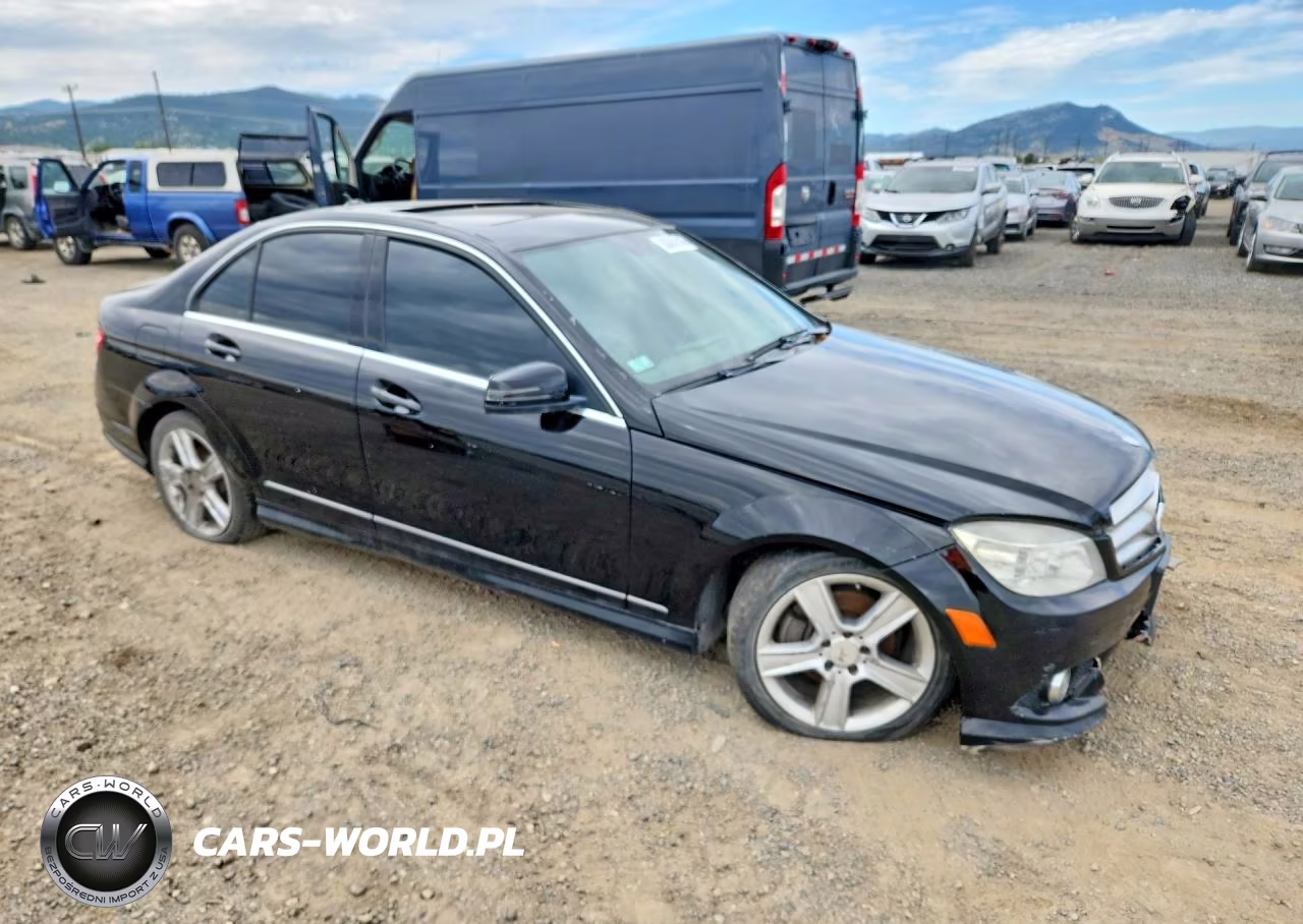 2010 Mercedes-Benz C 300 4Matic VIN:WDDGF8BB7AR108743 - 4