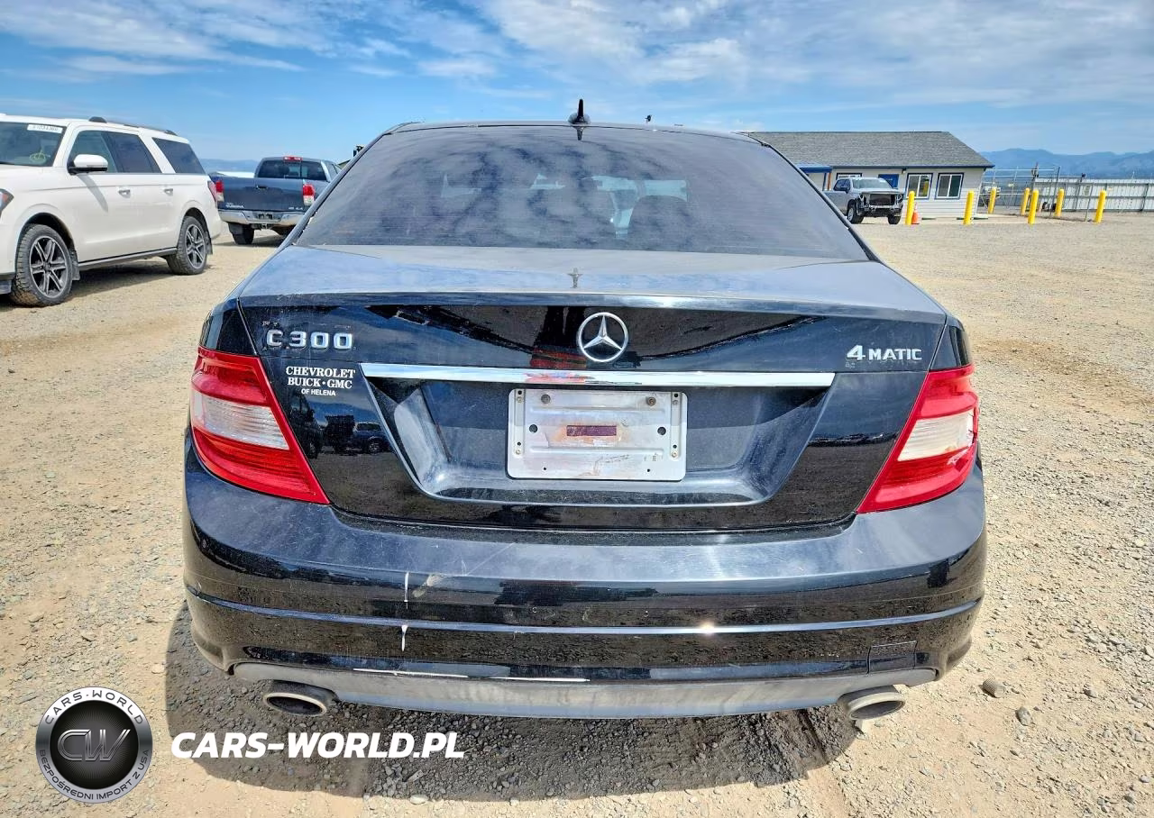 2010 Mercedes-Benz C 300 4Matic VIN:WDDGF8BB7AR108743 - 6