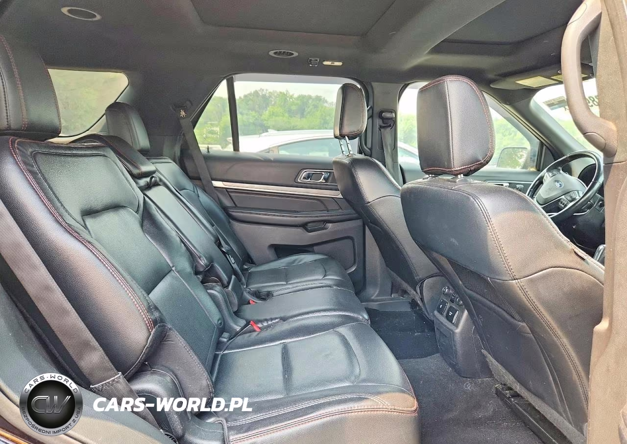 2019 Ford Explorer Sport VIN:1FM5K8GT9KGB27852 - 11