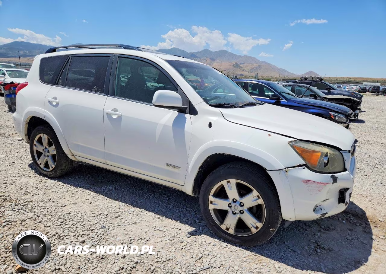 2007 Toyota Rav4 Sport VIN:JTMBD32V875068356 - 4