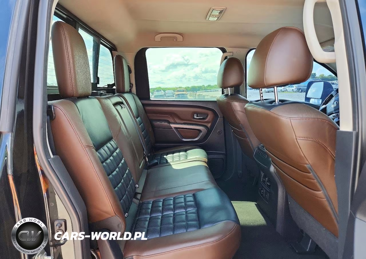 2017 Nissan Titan Xd Platinum Reserve VIN:1N6BA1F47HN563239 - 10