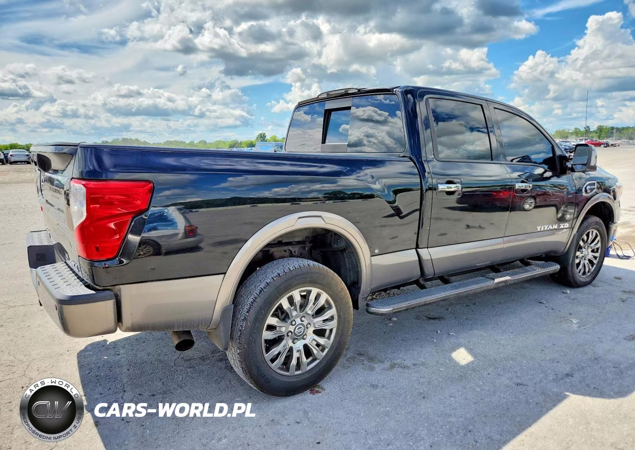 2017 Nissan Titan Xd Platinum Reserve VIN:1N6BA1F47HN563239 - 3
