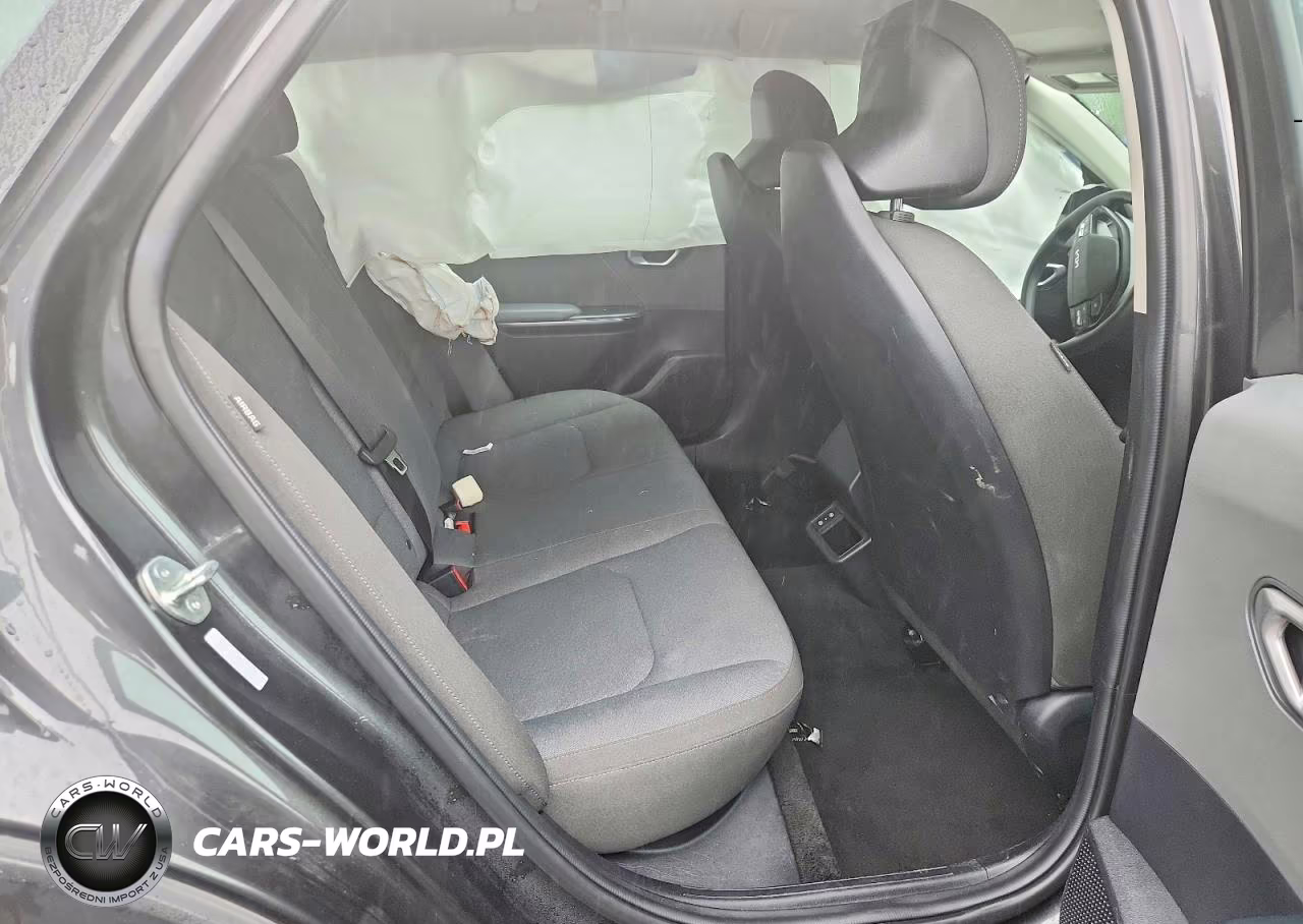 2025 Kia K4 Lxs VIN:3KPFT4DE8SE054218 - 10