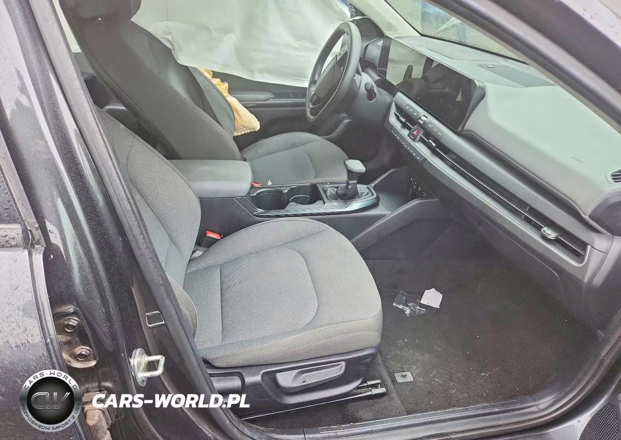 2025 Kia K4 Lxs VIN:3KPFT4DE8SE054218 - 7