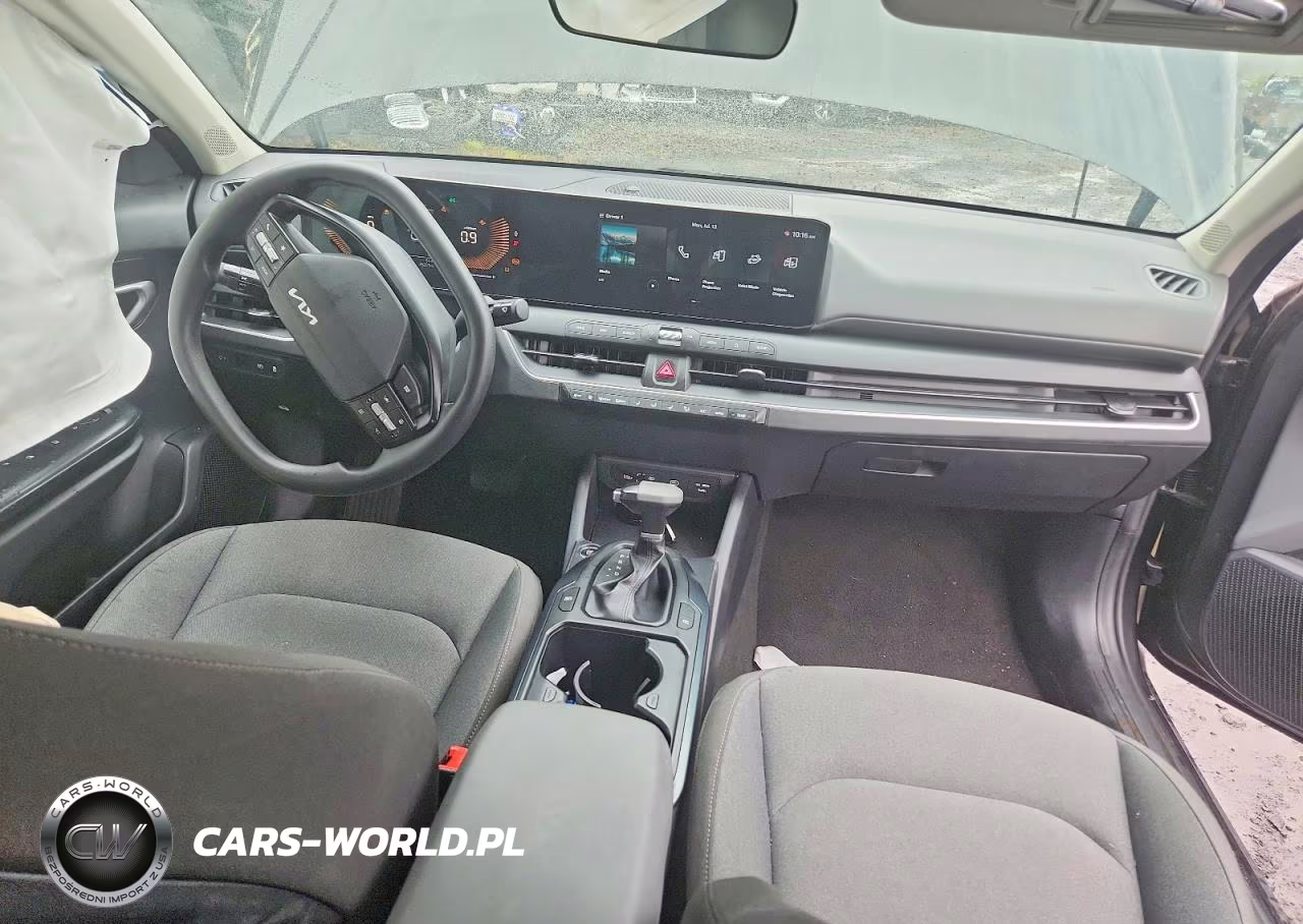 2025 Kia K4 Lxs VIN:3KPFT4DE8SE054218 - 8