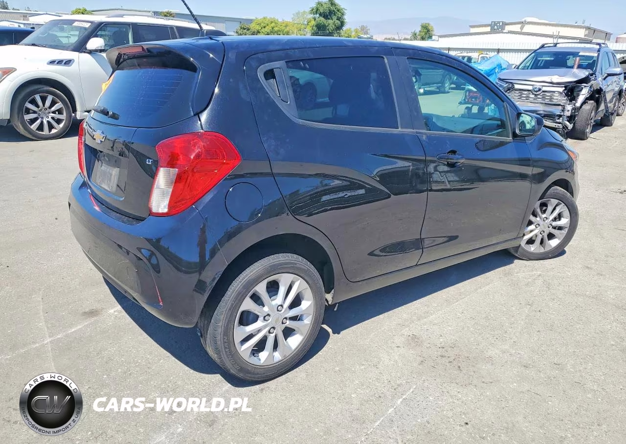 2021 Chevrolet Spark 1Lt VIN:KL8CD6SA6MC223084 - 3