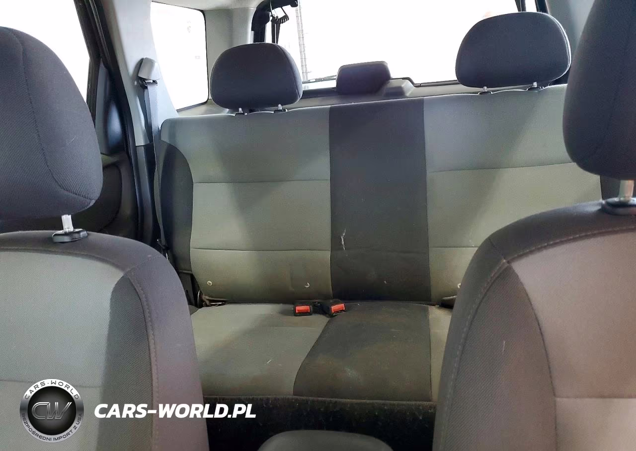 2004 Ford Escape Xls VIN:1FMYU021X4KA15608 - 10