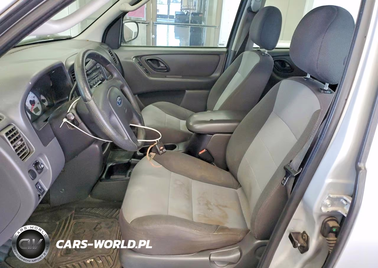 2004 Ford Escape Xls VIN:1FMYU021X4KA15608 - 7